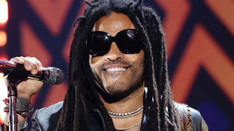 Lenny Kravitz Goes Fully Nude in New 'TK421' Music .